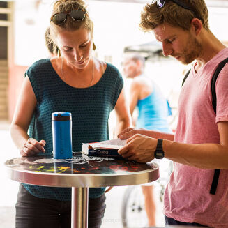 Kubek termiczny LIFEVENTURE Flip-Top Thermal Mug różowy mat - 11